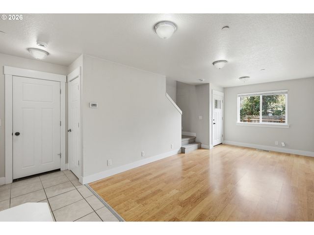 2640 GREEN VILLA Ln, Eugene, OR 97404