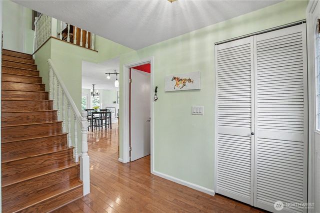 8002 Sapphire Drive SW, Lakewood, WA 98498