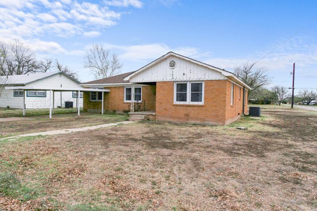 1610 S Graham Street, Wellington, TX 79095
