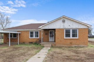 1610 S Graham Street, Wellington, TX 79095