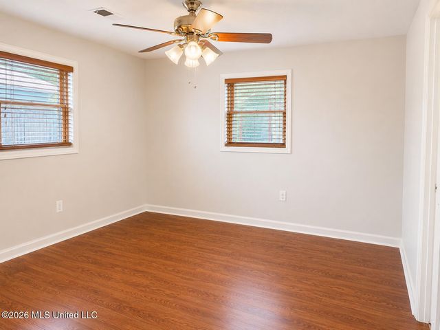 135 Pine Grove Avenue, Biloxi, MS 39531