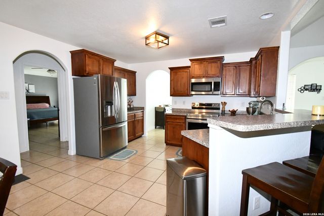 416 MASKE, Somerset, TX 78069