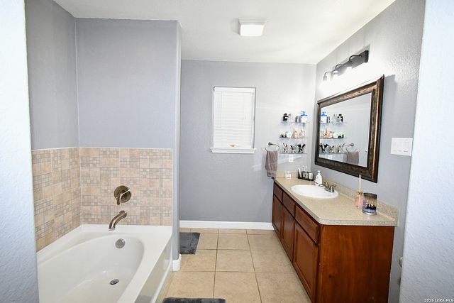 416 MASKE, Somerset, TX 78069