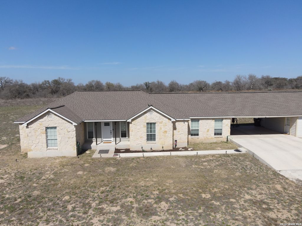 416 MASKE, Somerset, TX 78069