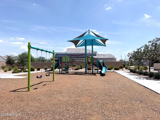 7836 W RIVERSIDE Avenue, Phoenix, AZ 85043