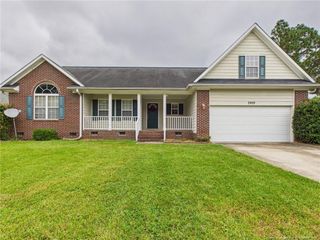 2909 Piney Mountain Drive, Hope Mills, NC 28348