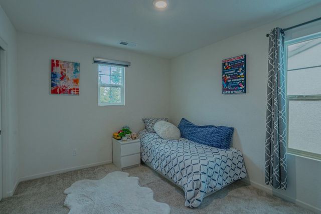 249 Bywell Bridge Cir, Sacramento, CA 95823