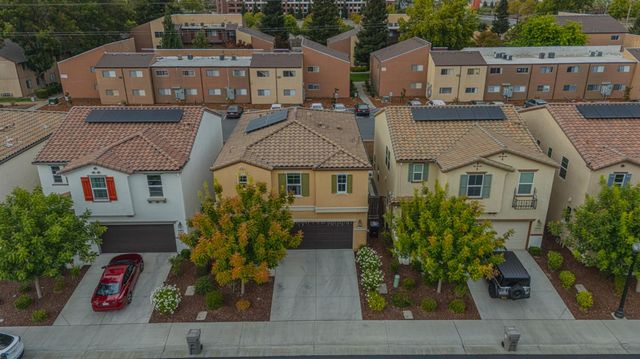 249 Bywell Bridge Cir, Sacramento, CA 95823