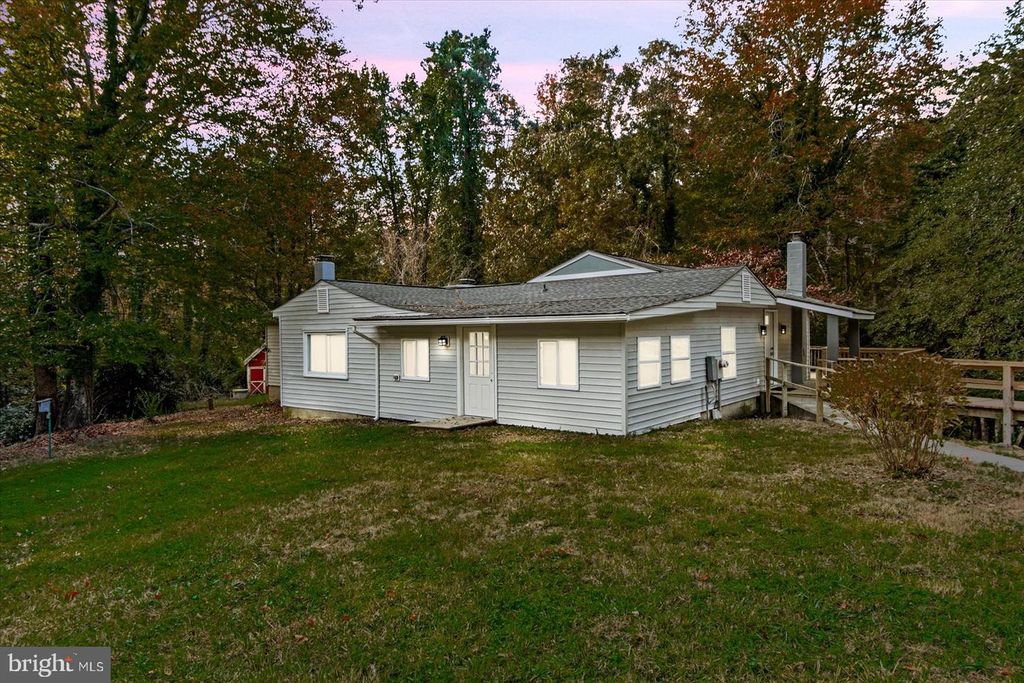 12248 CLEMENTINE LN, King George, VA 22485