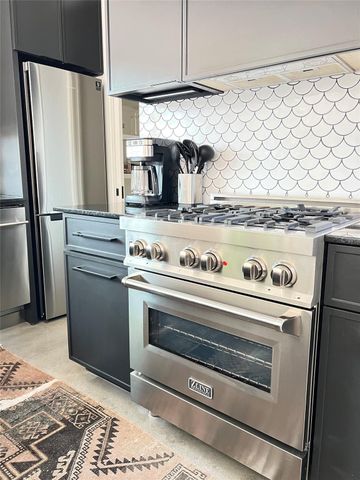 1100 Brass ST 2, Austin, TX 78702