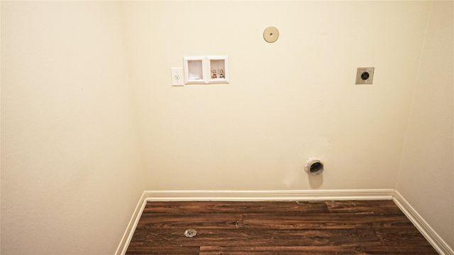 10510 Pine Landing Drive, Houston, TX 77088