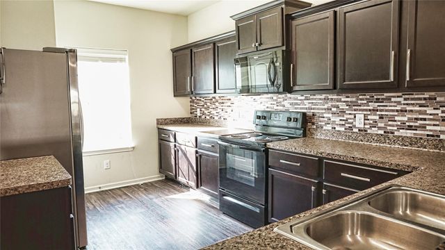 10510 Pine Landing Drive, Houston, TX 77088