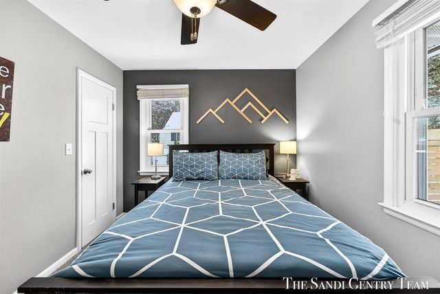 16759 152nd Avenue, Spring Lake, MI 49456