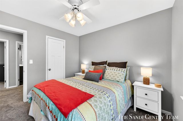 16759 152nd Avenue, Spring Lake, MI 49456