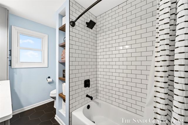 16759 152nd Avenue, Spring Lake, MI 49456