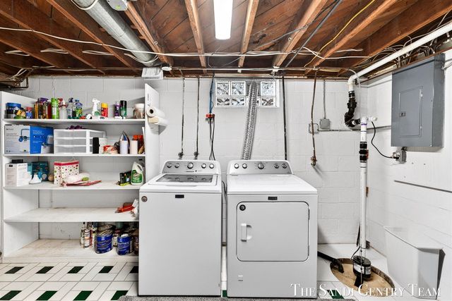 16759 152nd Avenue, Spring Lake, MI 49456