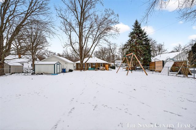 16759 152nd Avenue, Spring Lake, MI 49456