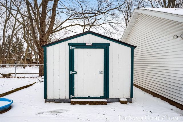 16759 152nd Avenue, Spring Lake, MI 49456