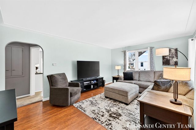 16759 152nd Avenue, Spring Lake, MI 49456