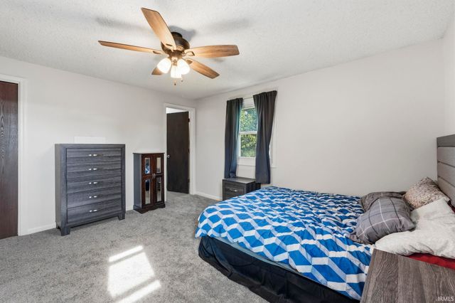 1833 Apollo Drive, Huntertown, IN 46748