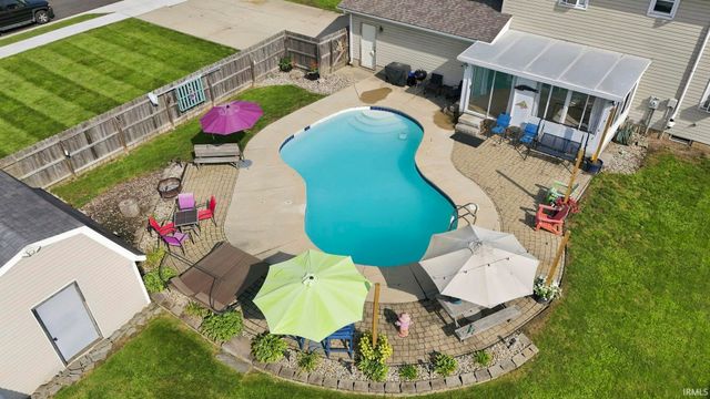 1833 Apollo Drive, Huntertown, IN 46748