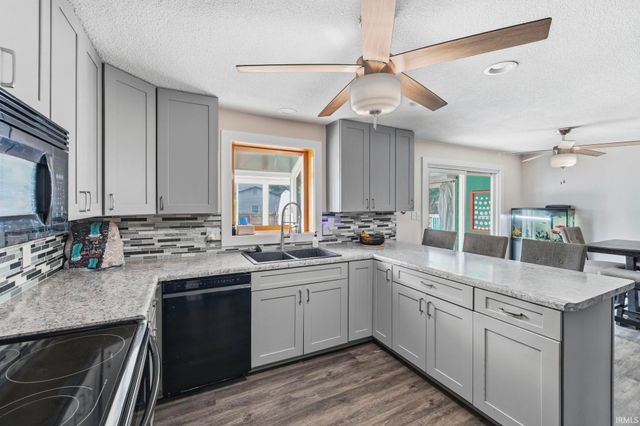 1833 Apollo Drive, Huntertown, IN 46748