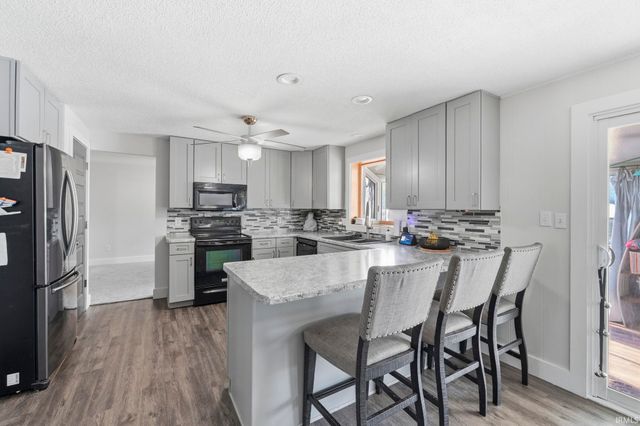 1833 Apollo Drive, Huntertown, IN 46748
