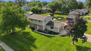 1833 Apollo Drive, Huntertown, IN 46748