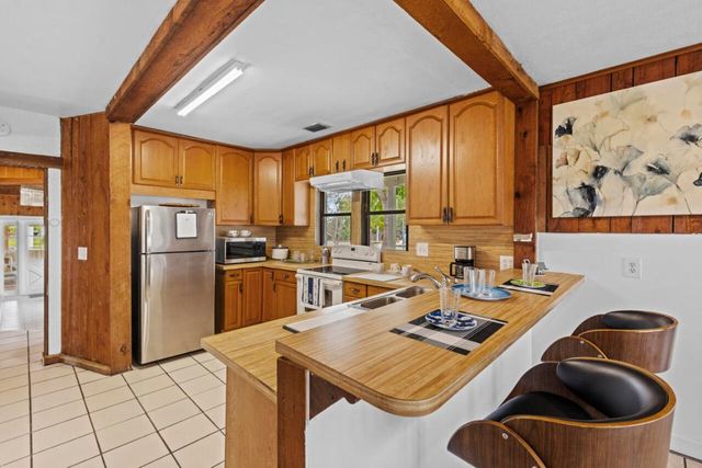 14601 Orange Avenue, Fort Pierce, FL 34945