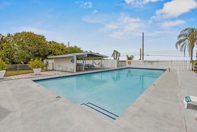 14601 Orange Avenue, Fort Pierce, FL 34945