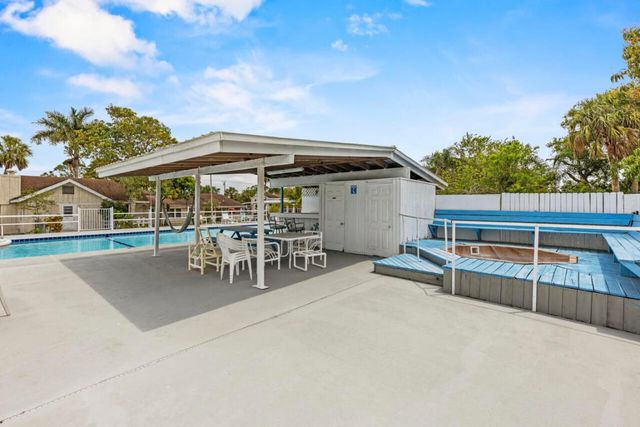 14601 Orange Avenue, Fort Pierce, FL 34945