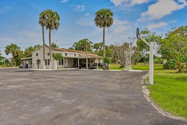 14601 Orange Avenue, Fort Pierce, FL 34945