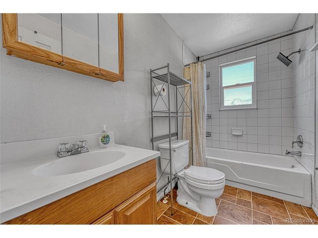 7461 Webster St, Arvada, CO 80003