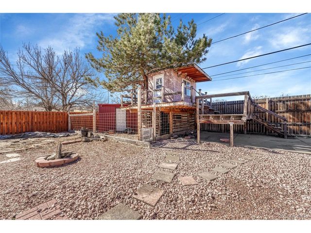 7461 Webster St, Arvada, CO 80003