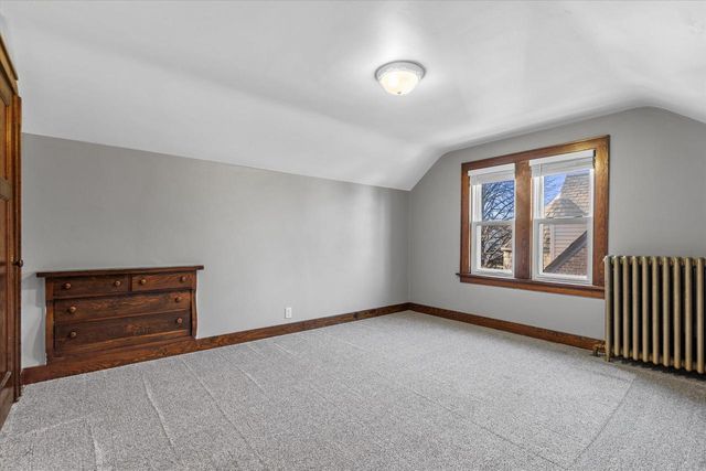 1518 Torrison DRIVE, Manitowoc, WI 54220