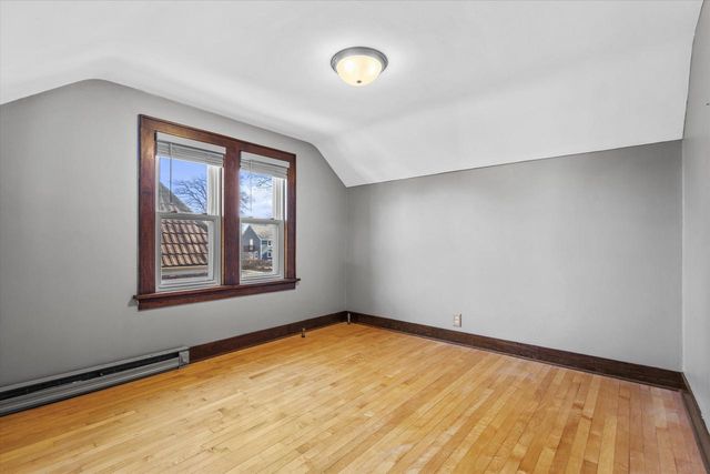 1518 Torrison DRIVE, Manitowoc, WI 54220