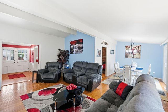 1221 James Road, Hamilton, OH 45013