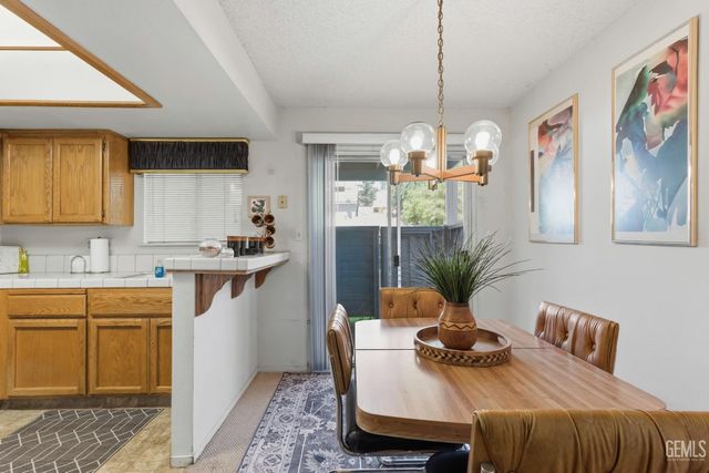 2600 Brookside Drive 41, Bakersfield, CA 93311