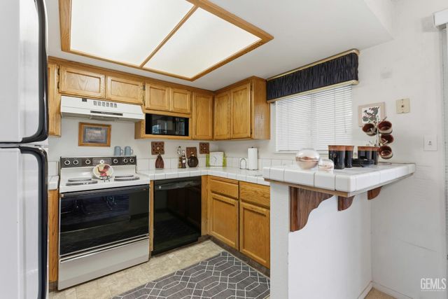 2600 Brookside Drive 41, Bakersfield, CA 93311