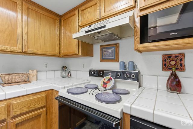 2600 Brookside Drive 41, Bakersfield, CA 93311