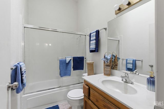 2600 Brookside Drive 41, Bakersfield, CA 93311