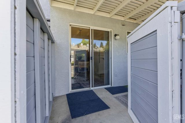 2600 Brookside Drive 41, Bakersfield, CA 93311