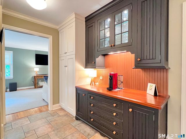 8 Dorado Court, Wilton, CT 06897