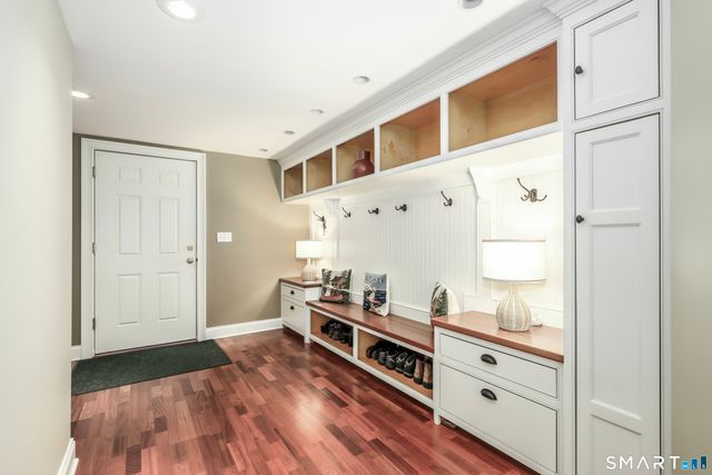 8 Dorado Court, Wilton, CT 06897