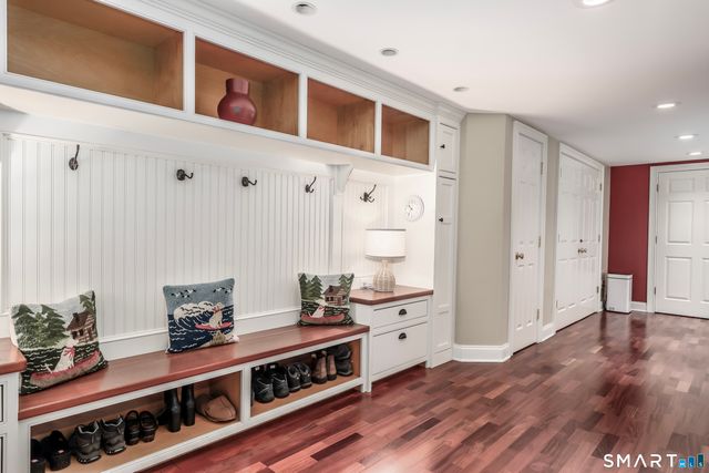 8 Dorado Court, Wilton, CT 06897