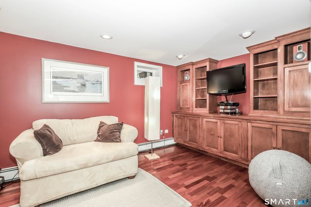 8 Dorado Court, Wilton, CT 06897
