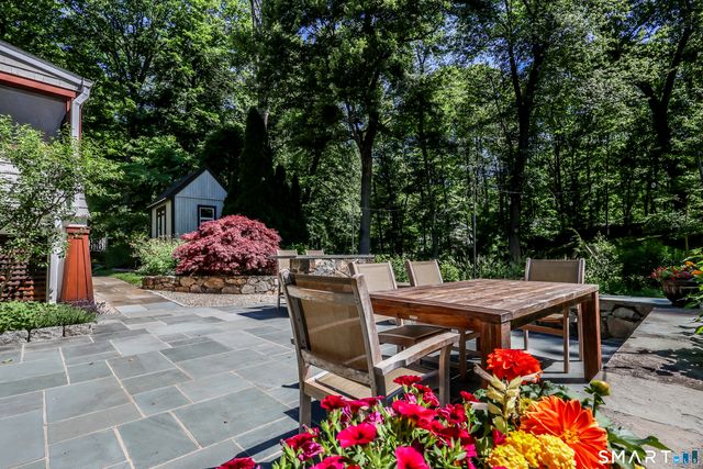 8 Dorado Court, Wilton, CT 06897
