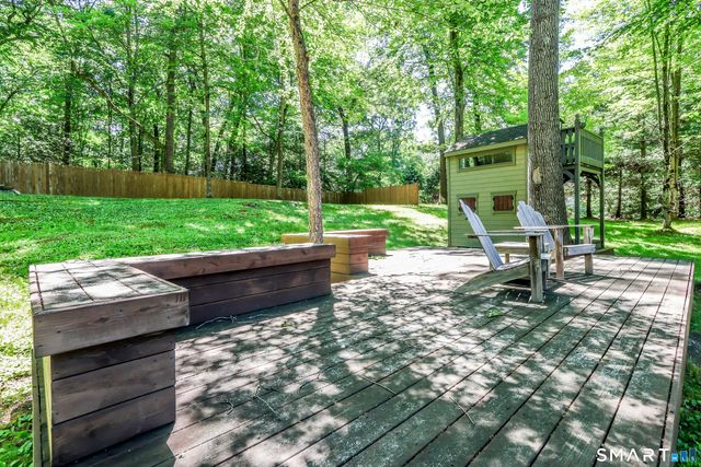 8 Dorado Court, Wilton, CT 06897
