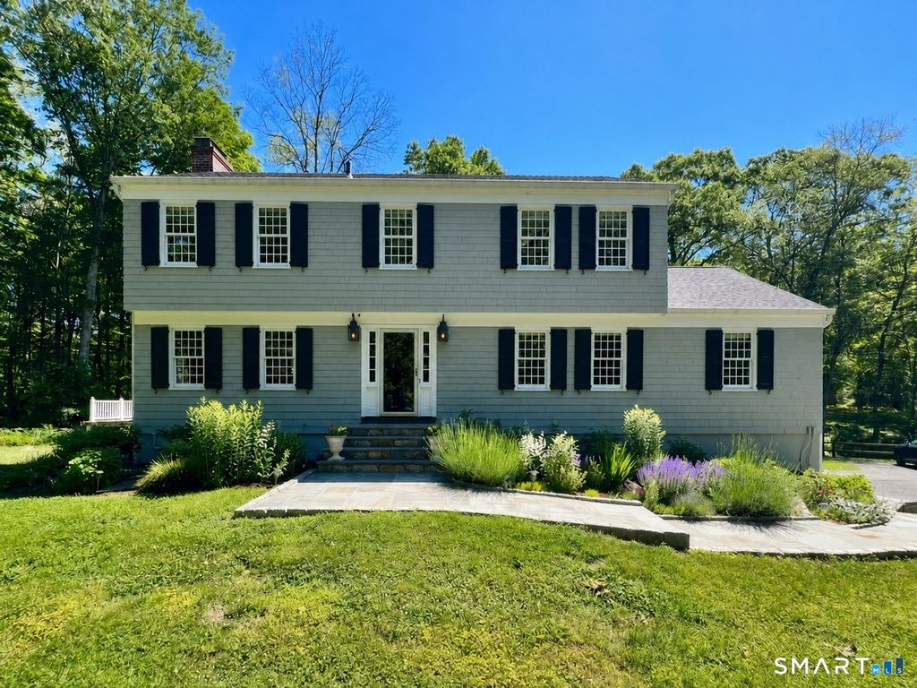 8 Dorado Court, Wilton, CT 06897