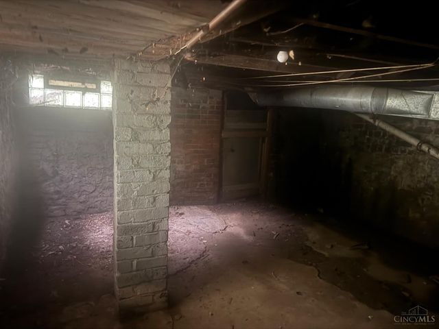 3549 Idlewild Avenue, Cincinnati, OH 45207